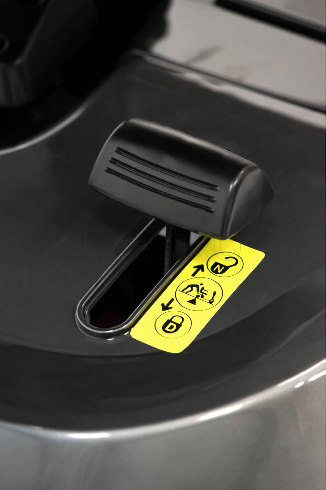 Скутер электрический для инвалидов MET EXPLORER 300 фото 9