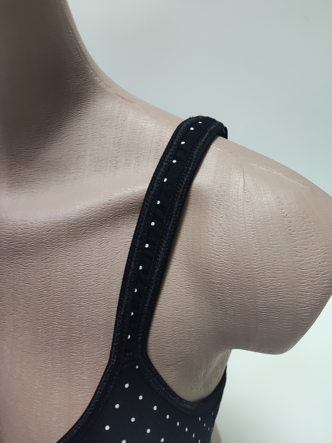 Бюстгальтер после мастэктомии Черный с белыми точками ЛФ0907-1 П01 фото 11